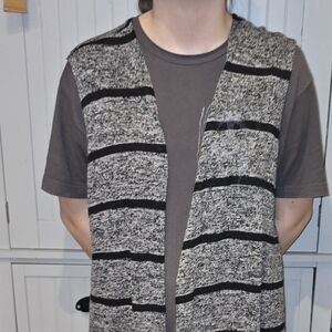 LuLaRoe Crop Sleeve duster XL